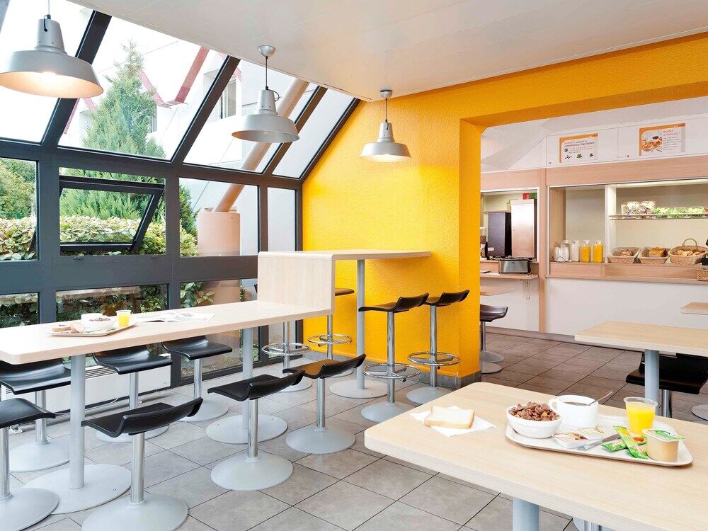 Hotelf1 Le Mans Nord Saint-Saturnin  Ngoại thất bức ảnh